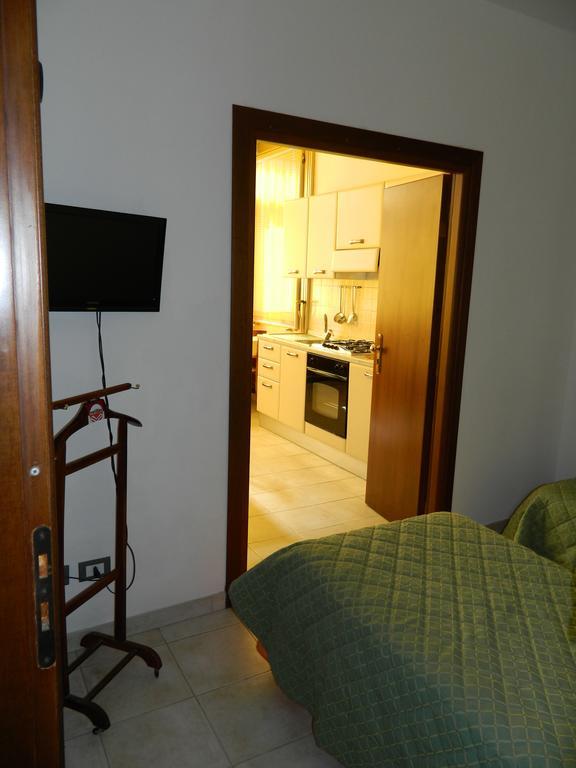 Residence Dei Fiori บอร์ดิเกรา ห้อง รูปภาพ
